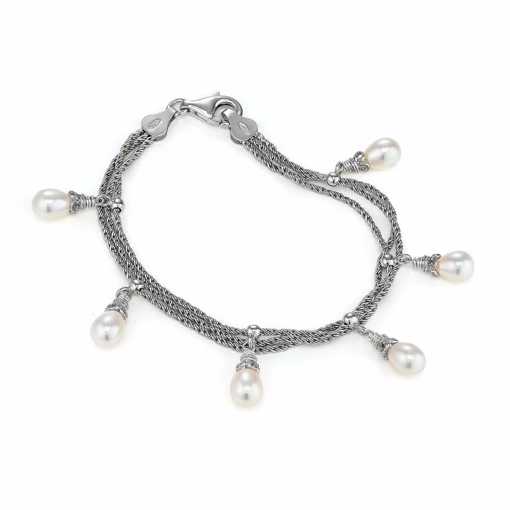 pearl dangle bracelet